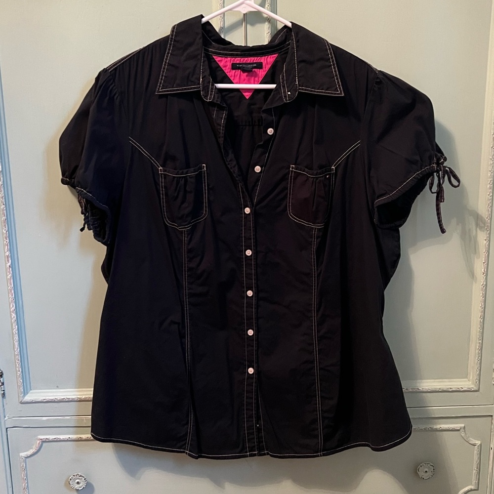 Plus Size Tommy Hilfiger Black Button Down Size 20